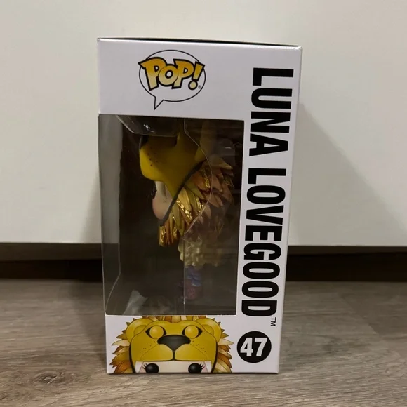 Funko Pop! Harry Potter Luna Lovegood Lion Hat #47 New in Box - Picture 2 of 6
